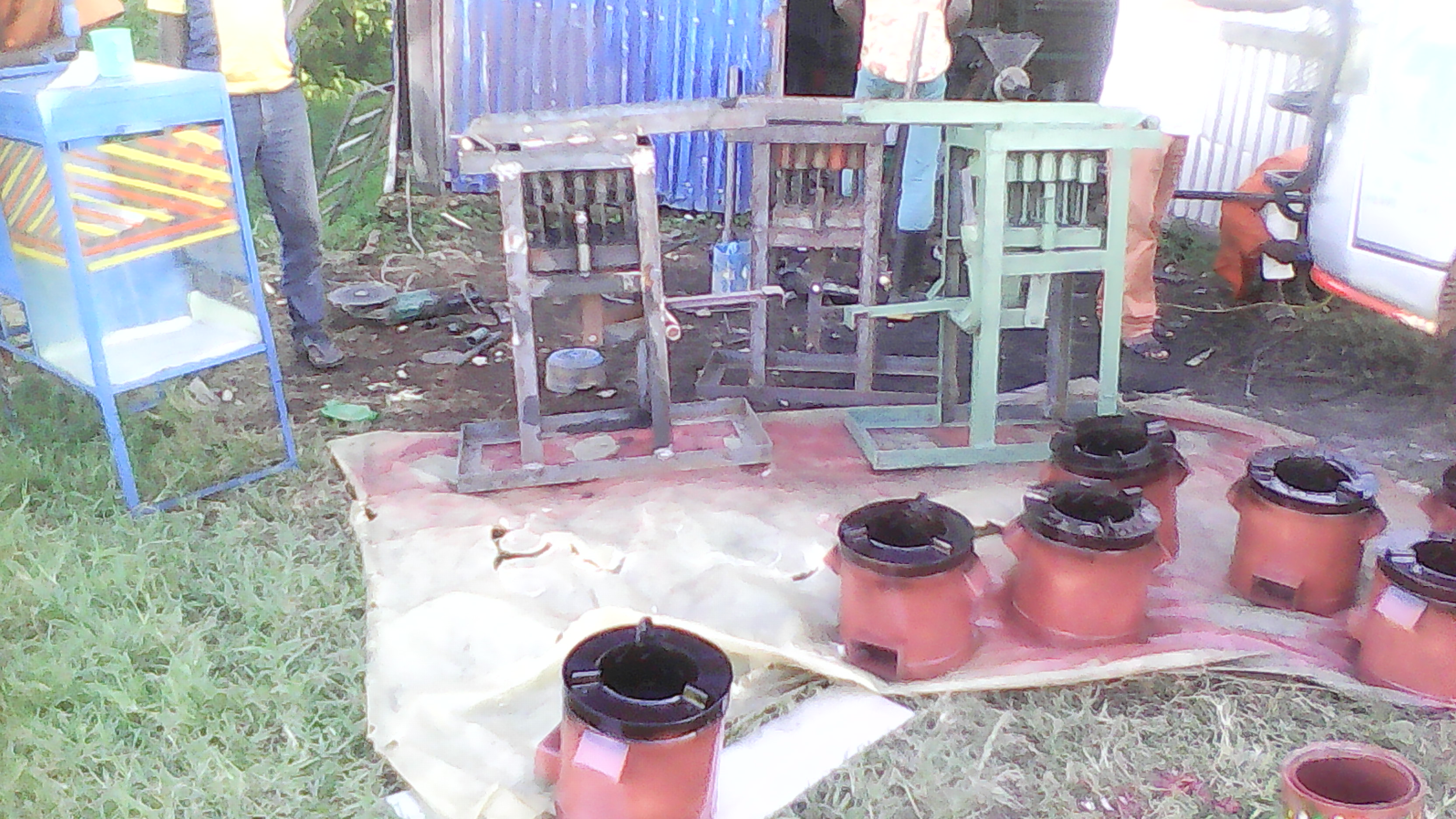 Clean cooking stoves production